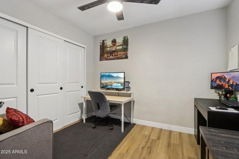 17-web-or-mls-N Alma School Rd-S1710-017