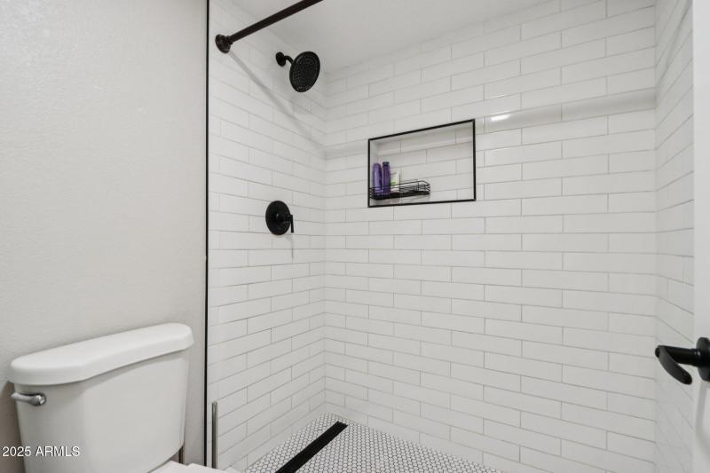 29-web-or-mls-N Alma School Rd-S1710-029