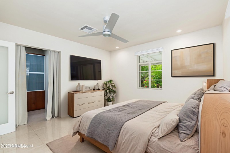 Primary Bdrm virtual staging