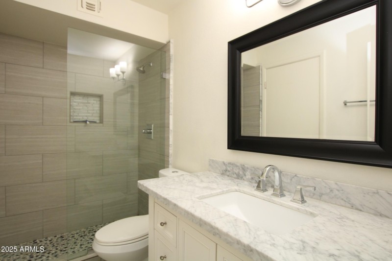 60b509a6-6efe-459b-bbe8-820fb6958794