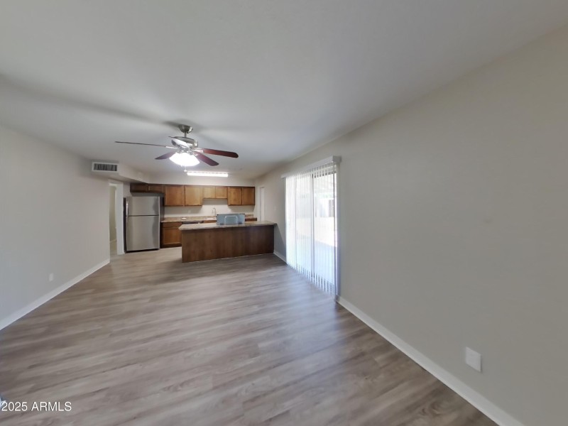 4_pc_e9SDpg23cz_eMHI0ADYp3_layout_0