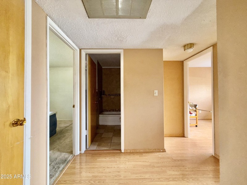 21 Upper Hallway (top of stairs