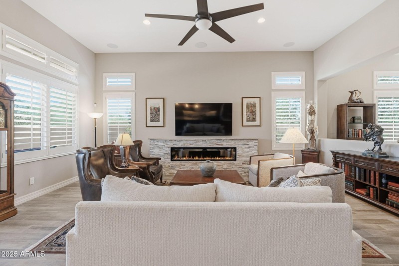 16-web-or-mls-ListerPros-16