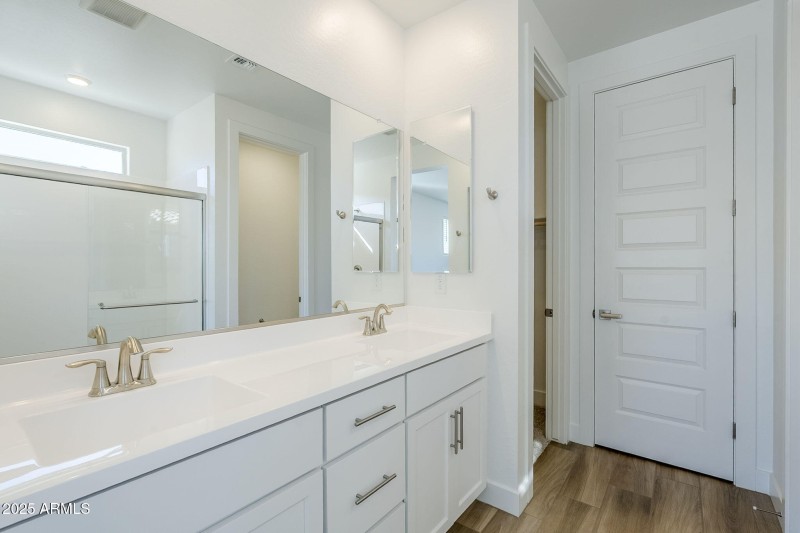 42-web-or-mls-214th-42