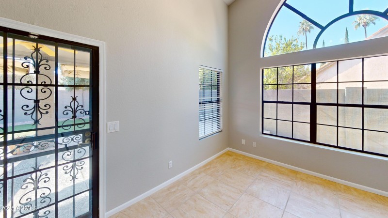 9050-E-Gray-Rd-Living-Room