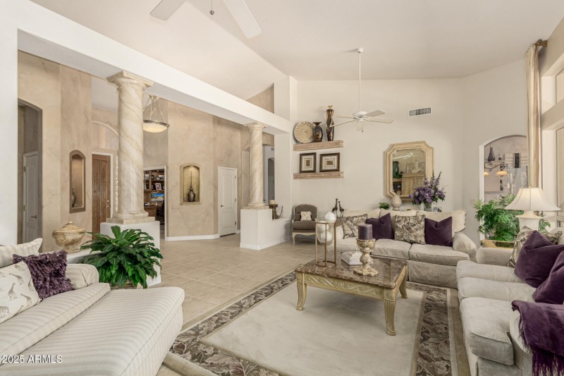 12 - Trailridge 6928