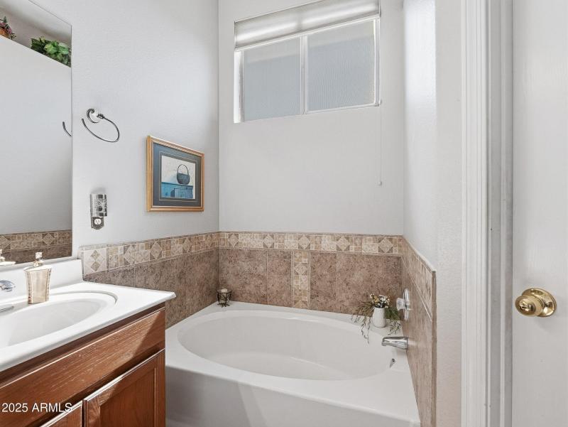 32-web-or-mls-Avenida Las Noches-32