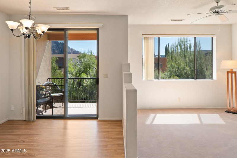 JL_105SugarloafSt-Unit2-07