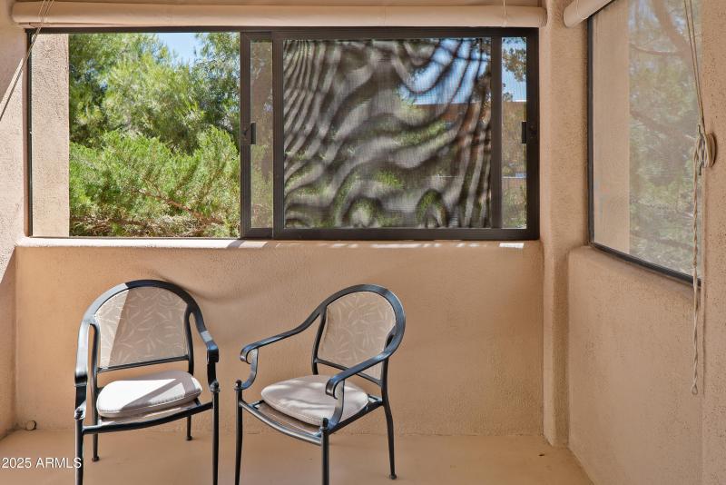 JL_105SugarloafSt-Unit2-11