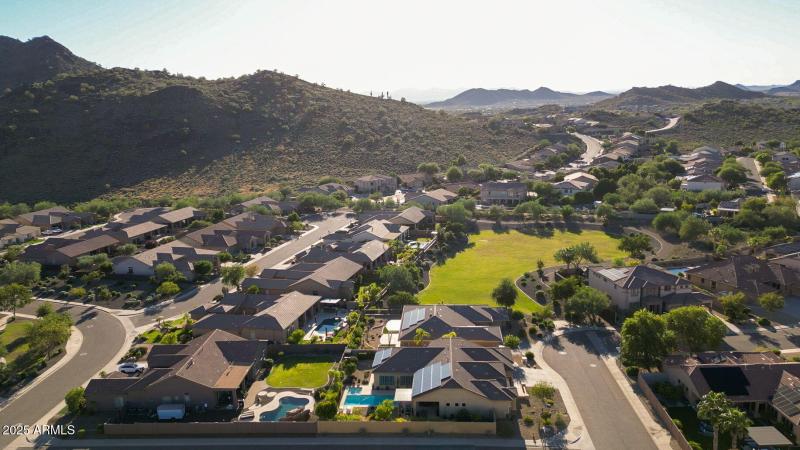 Mountain-View Masterpiece