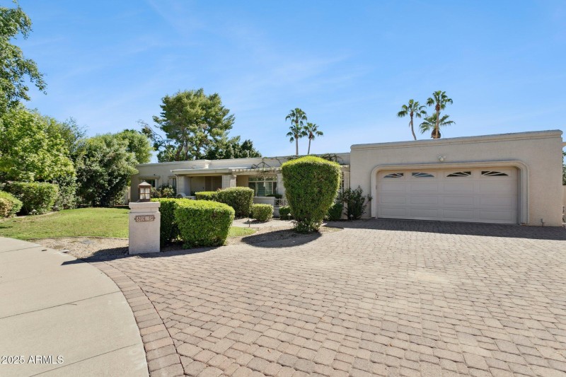 2-web-or-mls-8919-n-80th-pl