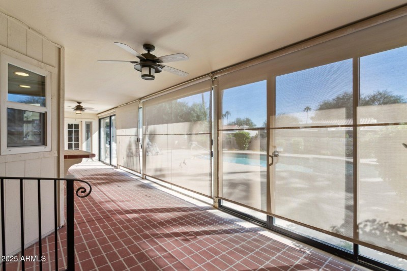 34-web-or-mls-8919-n-80th-pl