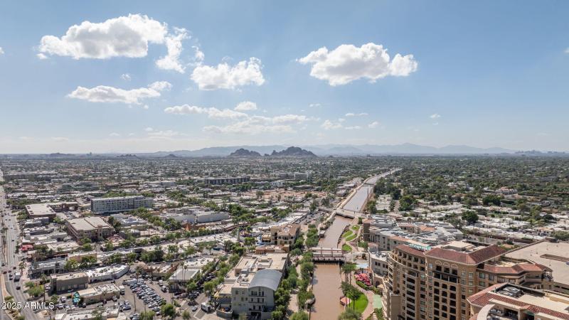 70-web-or-mls-DJI_20251015130355_0110_D