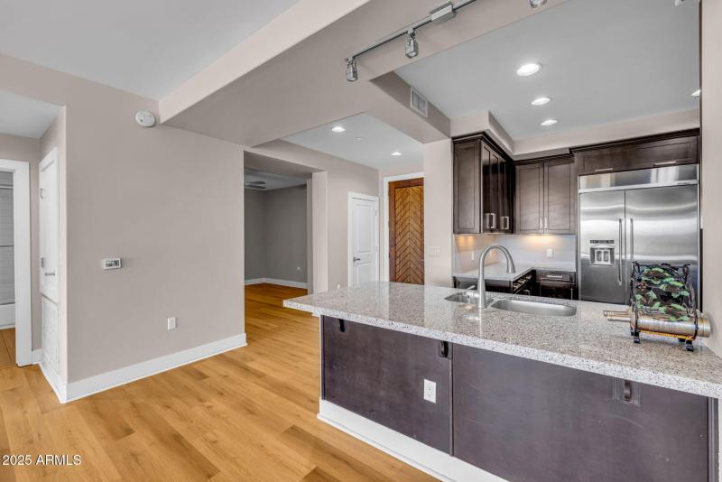 23-web-or-mls-896A0461