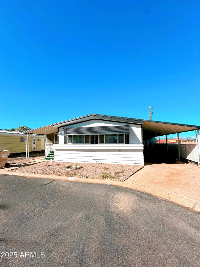 0F879D0E-08F1-4CE5-BC94-E53125A497E4