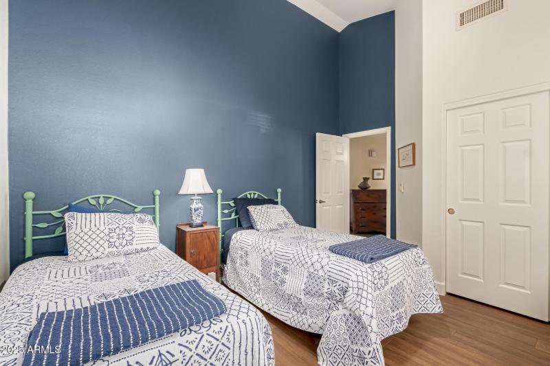 26 - Mountain Laurel