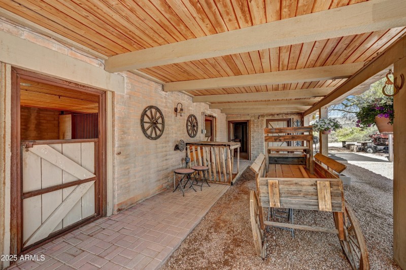 028_Horse Property II