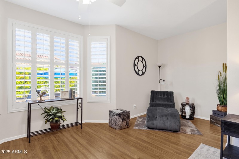 24-print-4718-e-jude-ct