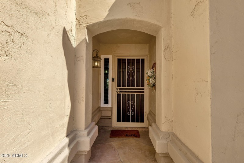 6-web-or-mls-19491-n-88th-ave