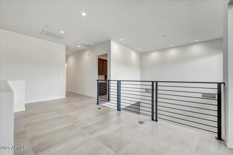 16-Loft II