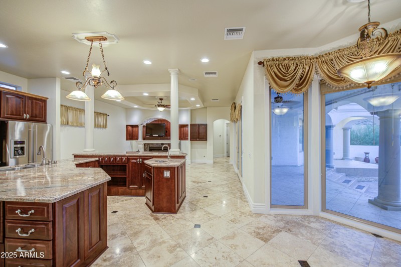 Kitchen 4