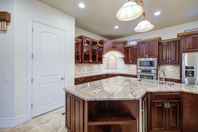 Kitchen 5