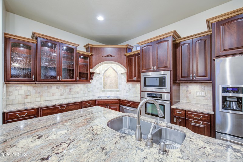 Kitchen 6