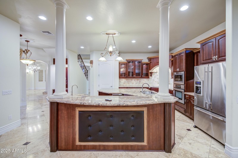Kitchen 10