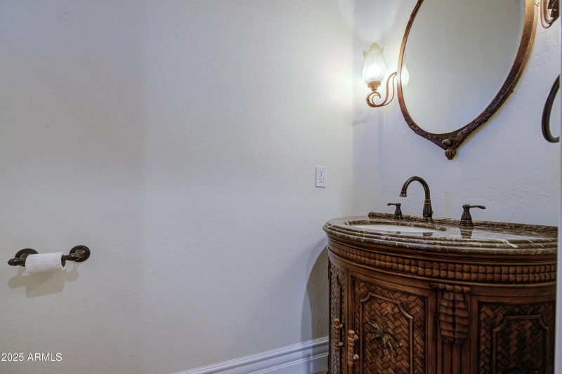 Half Bath-pic 2