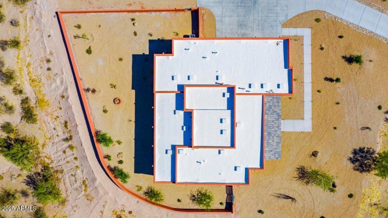 20201020202749170758000000-o