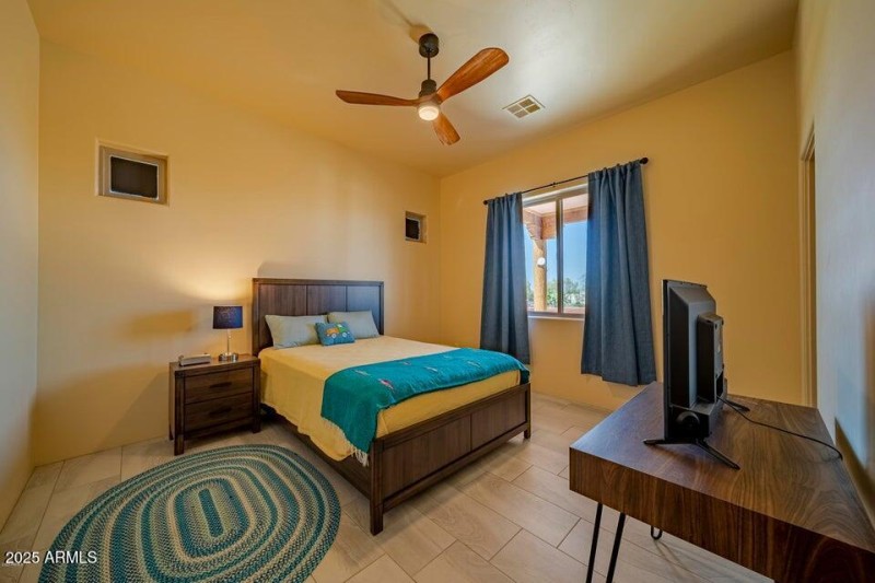 20201020203352459120000000-o