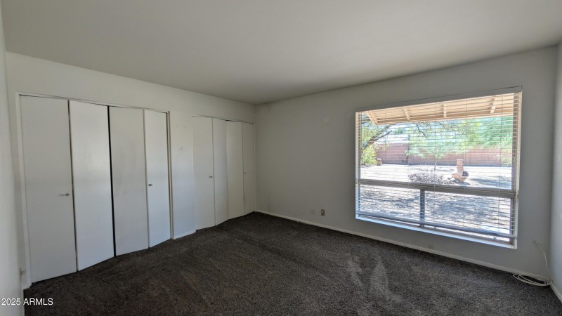 PXL_20251001_185549554.RAW-01.COVER~2