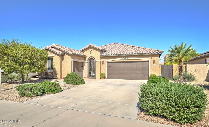 16140 W Almeria Rd-2
