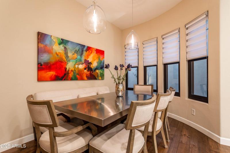 kitching dining area 01