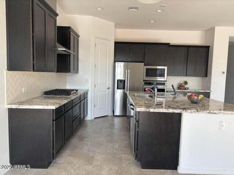 20241212220052849395000000-o