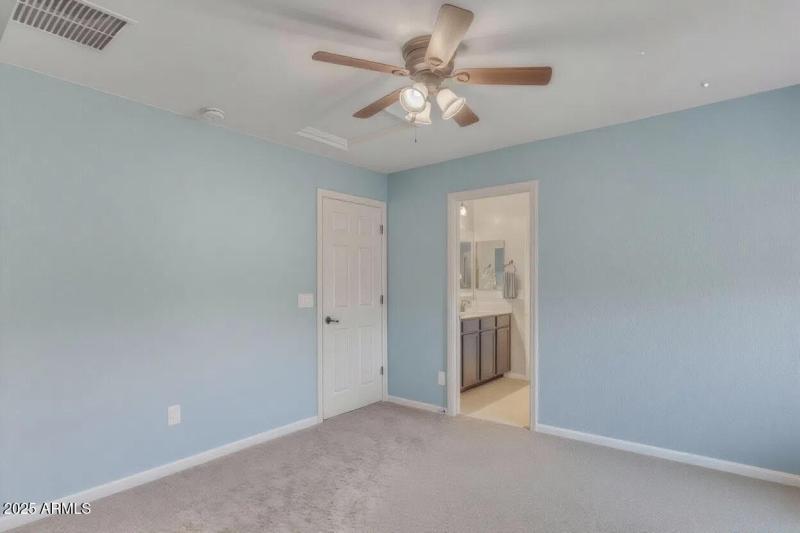 17-Upstairs bedroom 2 with jack and jill