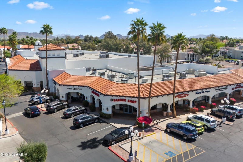 MVIEW SHOPPING CENTER ACROSS STREET 1