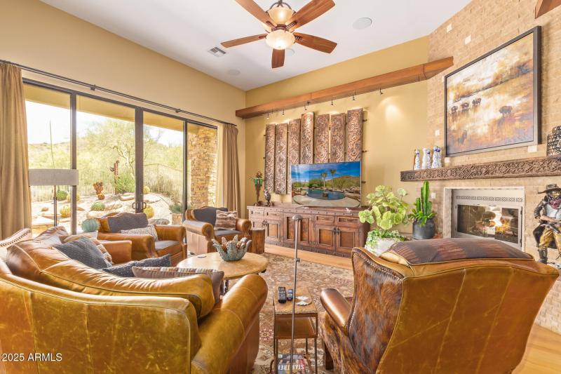 Summit Family Room 4