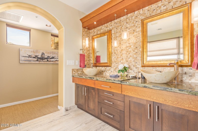 Summit Master Bath sinks