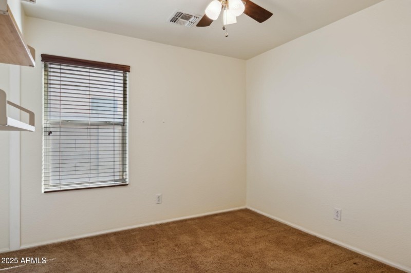 22-web-or-mls-40939-w-hayden-dr