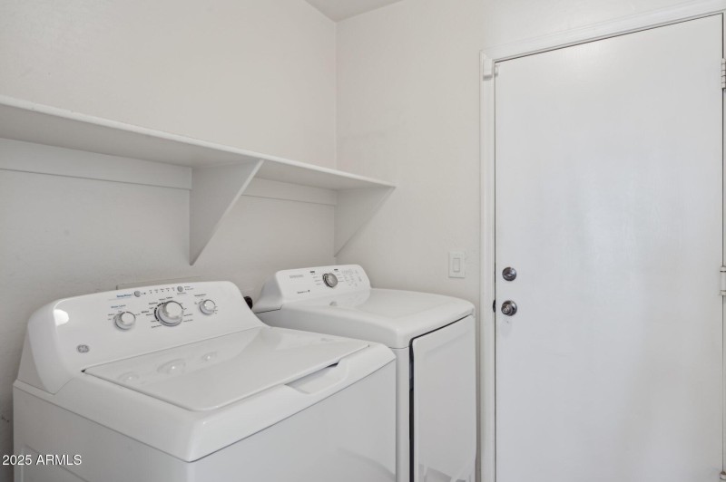 29-web-or-mls-40939-w-hayden-dr