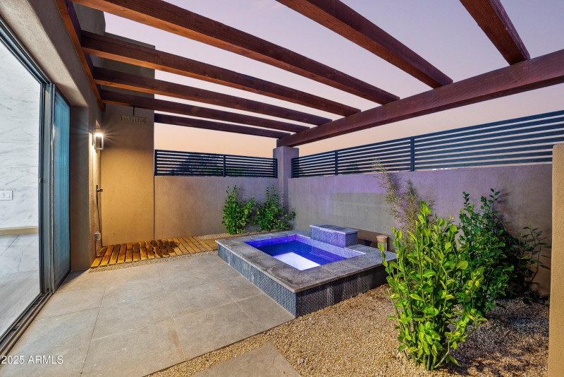 006_e_celestial-65_621