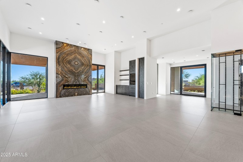 039_e_celestial-12_583