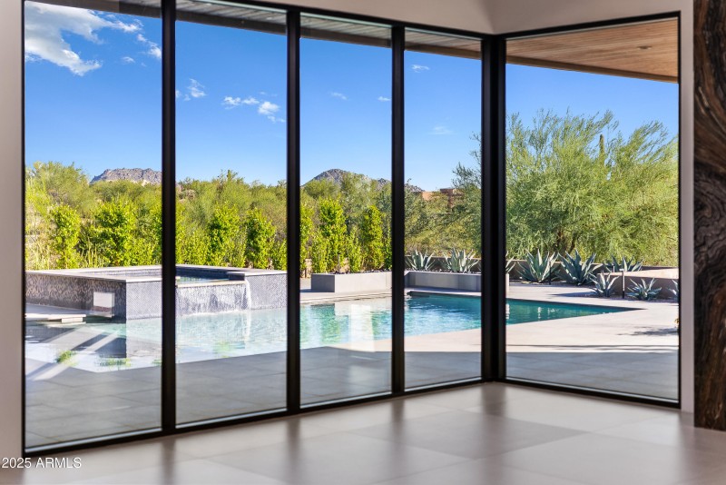 038_e_celestial-40_819