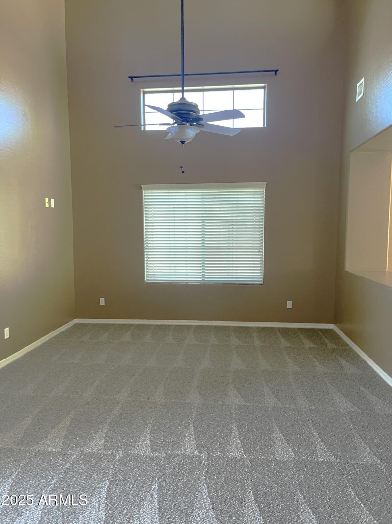 20251017_210014406_iOS