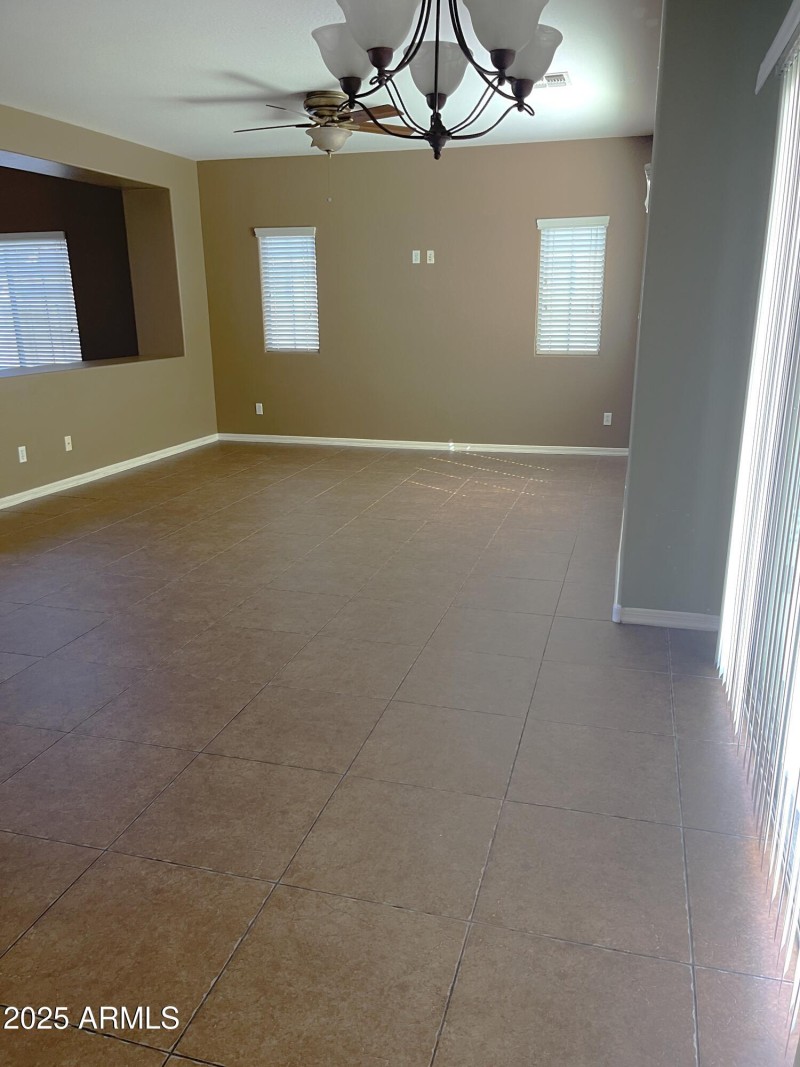 20251017_210038016_iOS