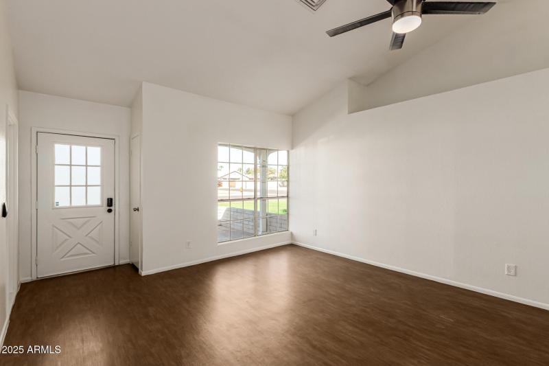 8503 W BLOOMFIELD RD