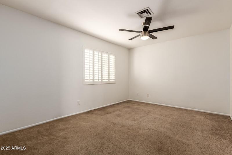 8503 W BLOOMFIELD RD