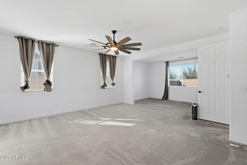 21-web-or-mls-Raymond-21