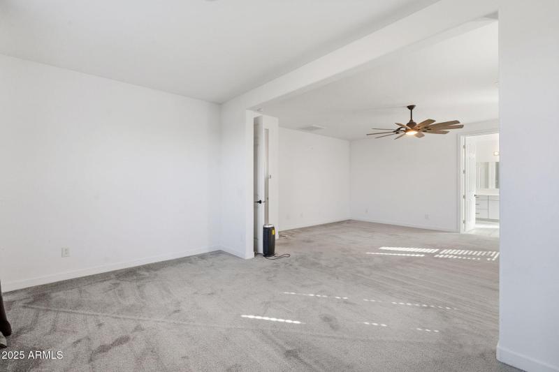 25-web-or-mls-Raymond-25